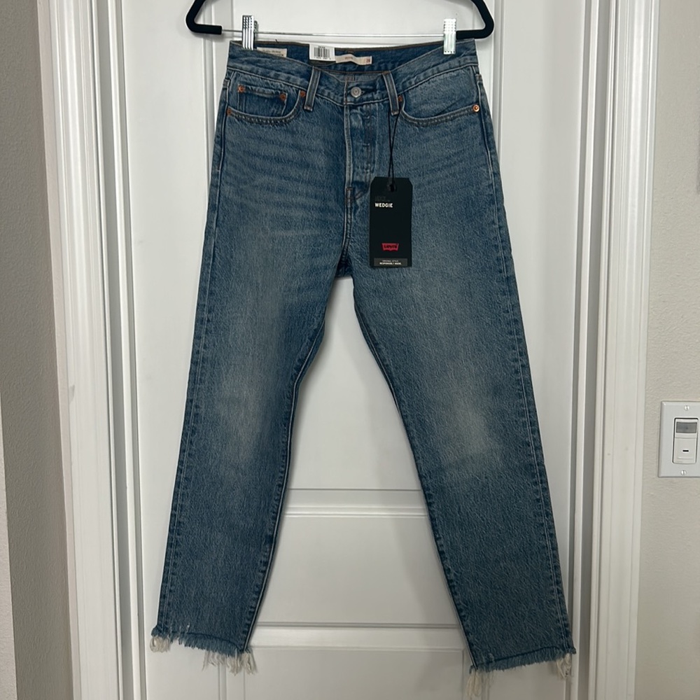 Levi’s Wedgie Jeans
